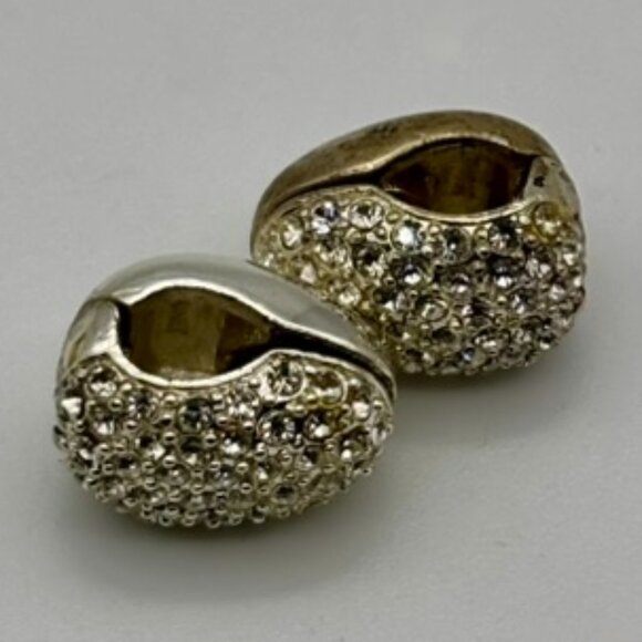Vintage Monet Magnetic Clip Pave Rhinestone Earrings/Faux Pave Diamonds, Signed - Picture 4 of 10